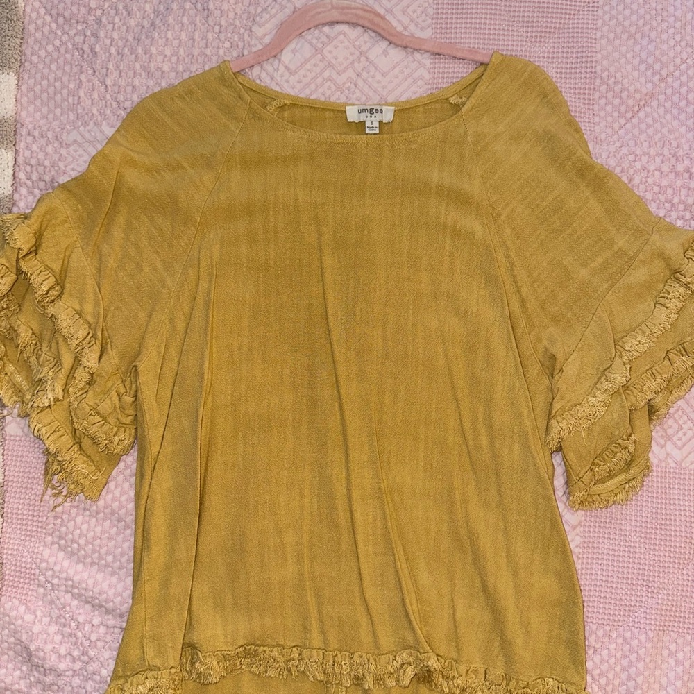 Umgee Mustard Ruffle Sleeve Top